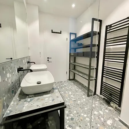 Daire Luxurious 3 Bedroom Center Flat With Ac! Graz