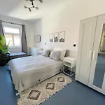 Apartment Luxurious 3 Bedroom Center Flat With Ac! Graz