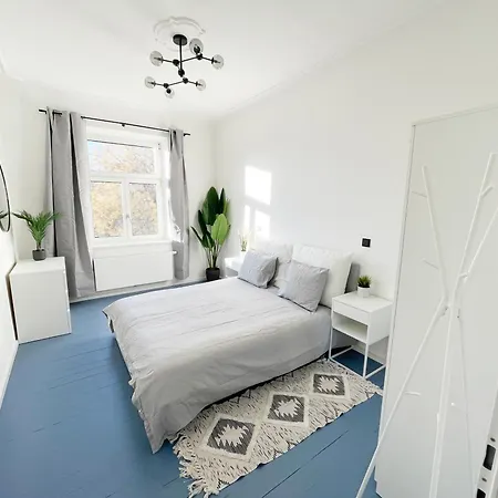 Luxurious 3 Bedroom Center Flat With Ac! Apartamento *